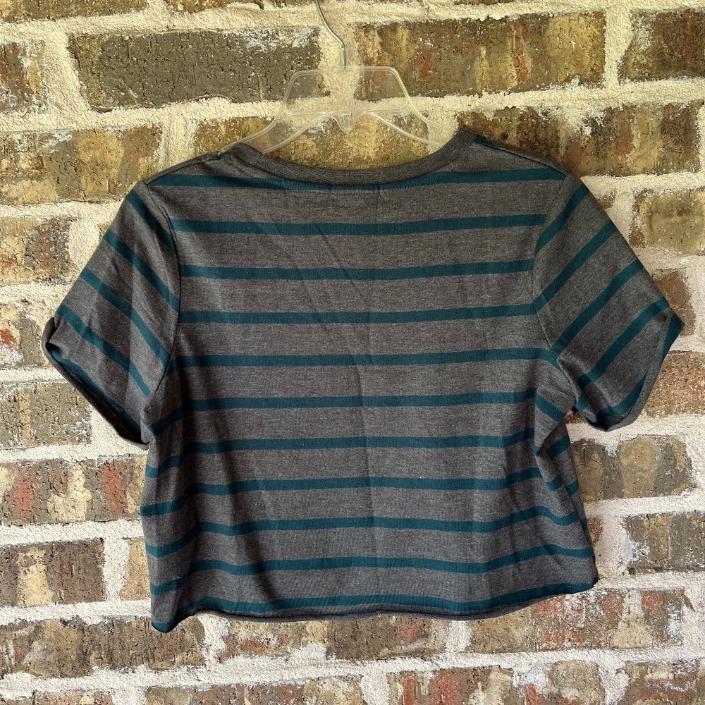 Cotton On Gray and Blue Stripe Tee